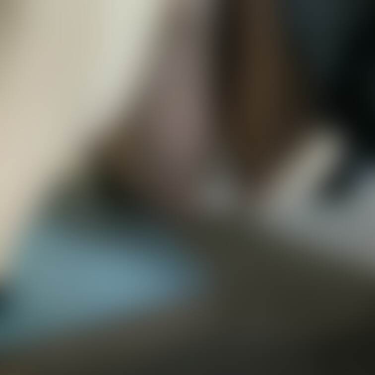 下着の向こう側。想像しただけで濡れてきちゃいます。