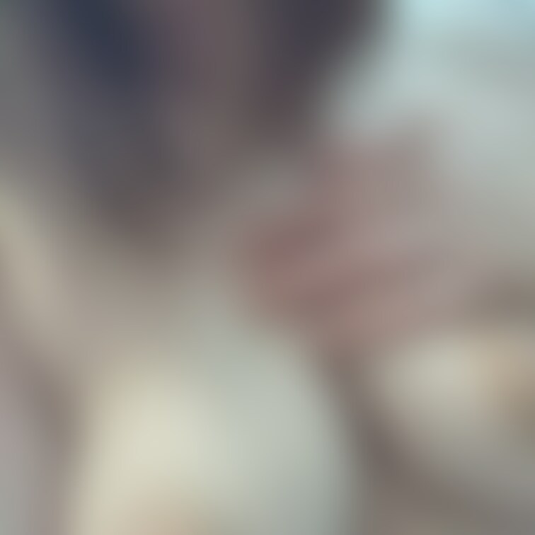 五十路熟女のタレ乳デカ乳輪と腋毛💕