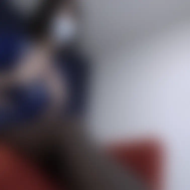 塾講師(24歳)おもちゃオナ動画。
今回はコスプレに着替えおもちゃを使った
オナニー動画です。
綺麗な形を