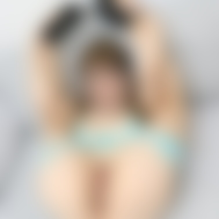 みるくの恥ずかしいまんぐり返し特集...♡