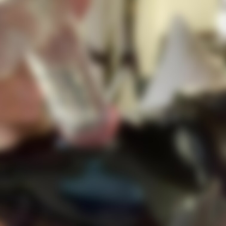 イラマの練習がしたいらしいので全頭マスク被せたら鼻息荒くしゃぶりついててほんと雌