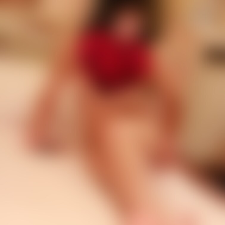 やはりご主人様は目隠しがお好きな様子