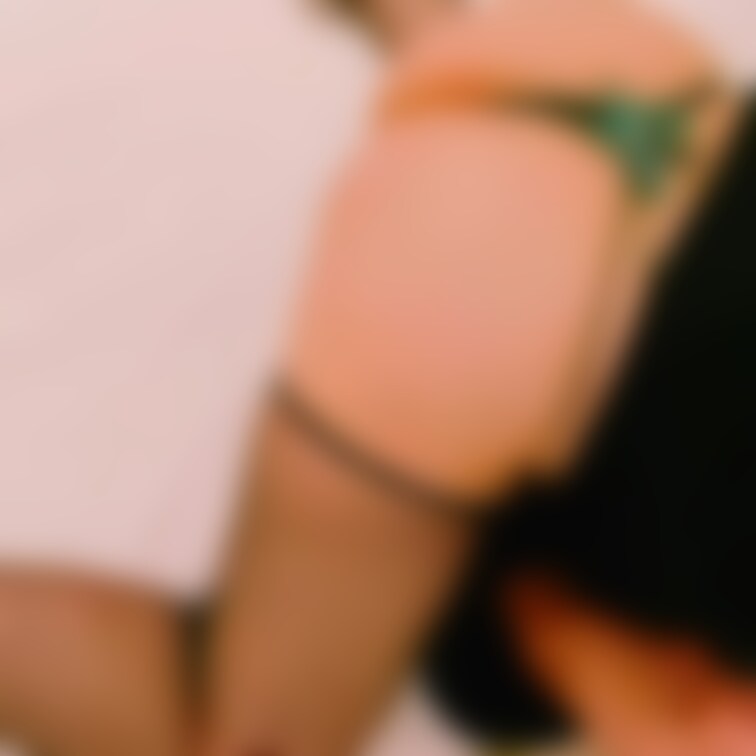 ❤️四つん這いサルートティーバック❤️