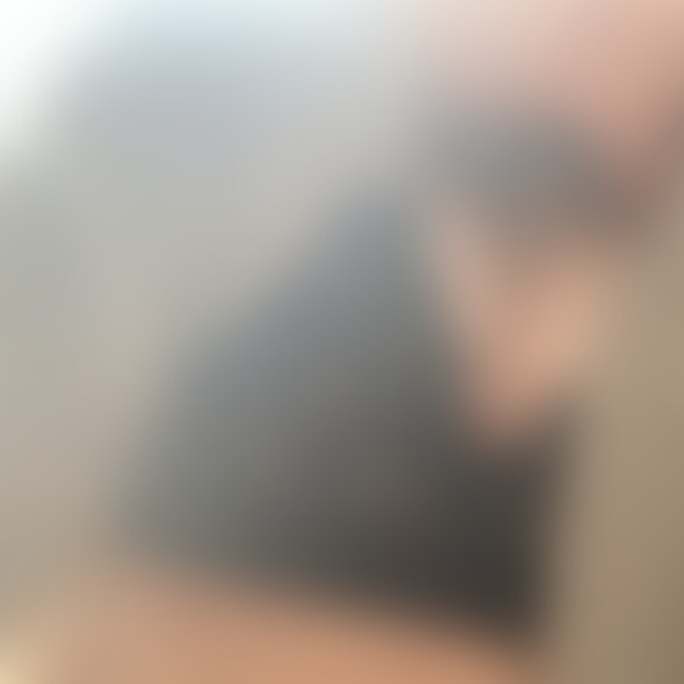 ちらっ♡