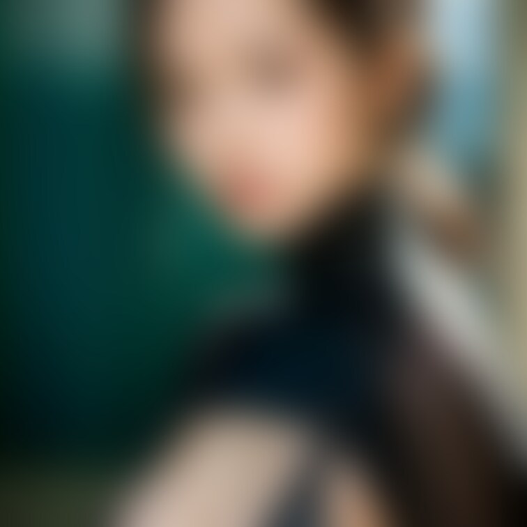 コスチューム美女 ⑤