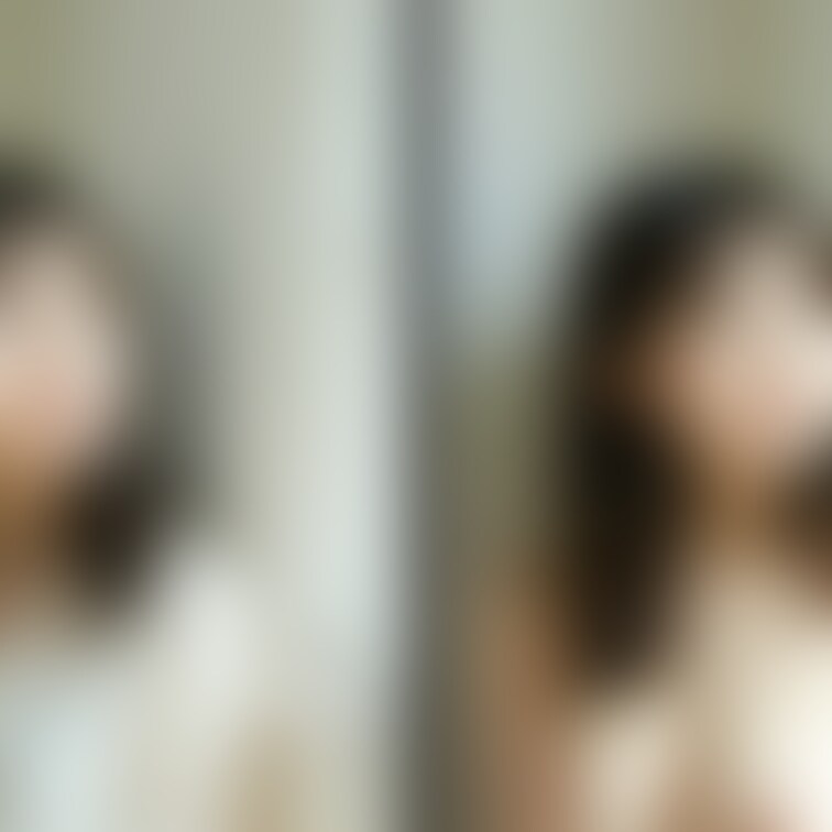 着衣と脱衣の並べた画像です    画像№1482