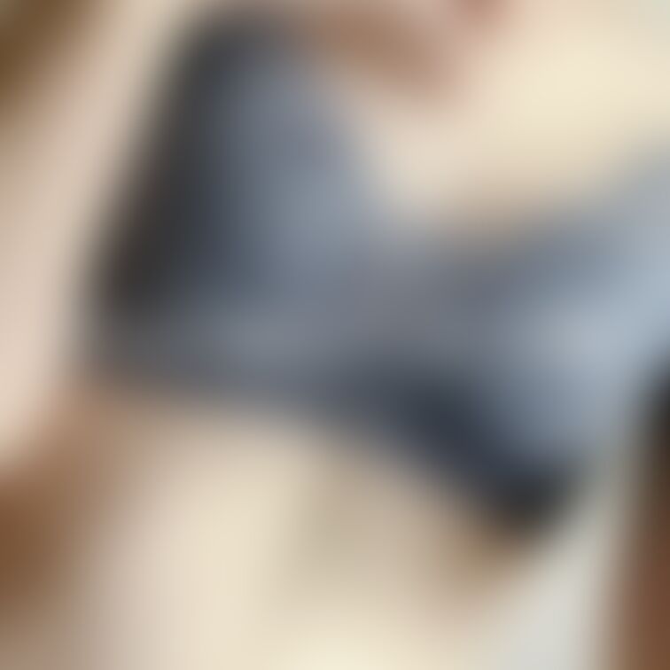 これはちっぱいでもおっぱいがちょっと盛れる魔法のブラ🪄︎︎