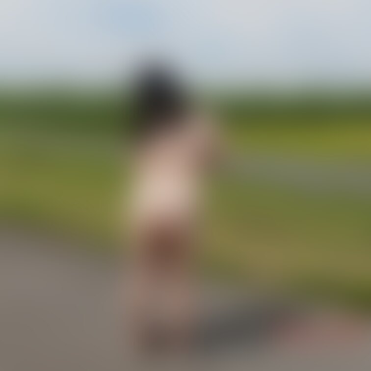 北陸での全裸。
動画アップしています。