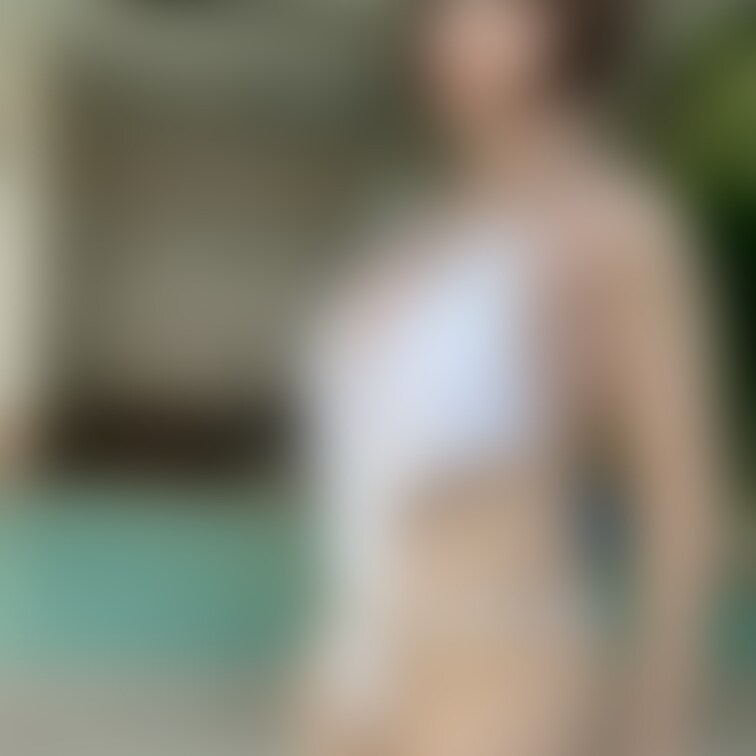 「ふんどし？みたいなハイレグ水着姿…そして晒した爆乳へザー〇ンが…」

SNS掲載用（未掲載）

#美乳 #爆乳