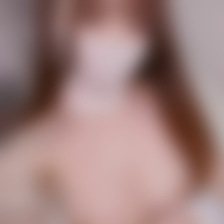 おはようございます🌞
🐰ウサギさんのコスプレしてみました🐰

皆さん、良かったらみゆの「こんなコスプレが見たい！」