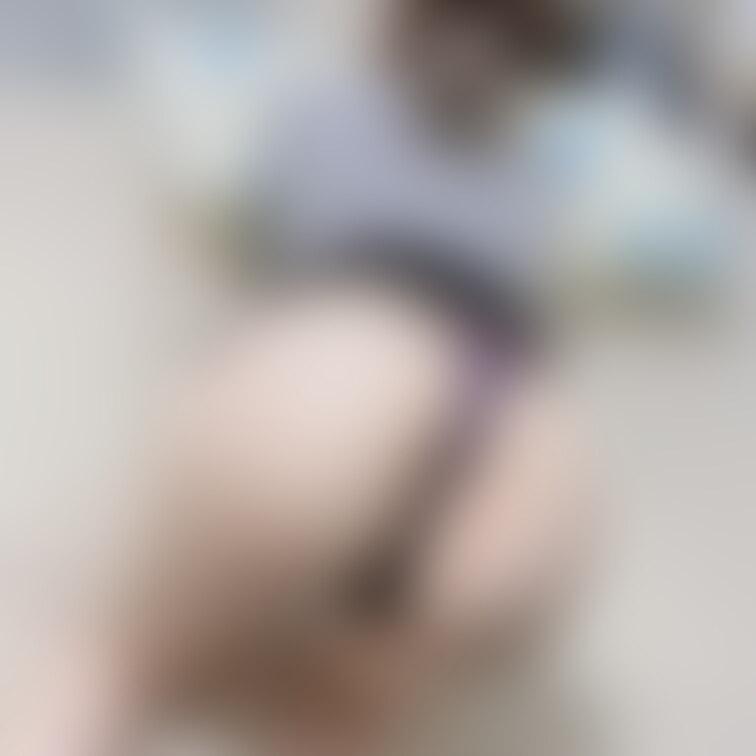 こんばんは❤️
お尻置いときます🍑

動画出したから審査通るまで待ってね|ω･)