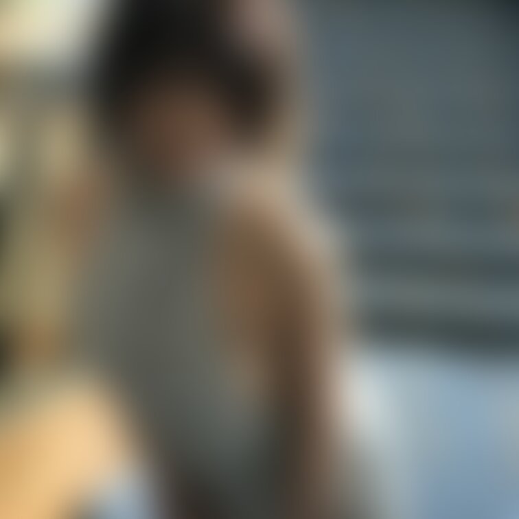 おっきいの、、ちょうだい。。。