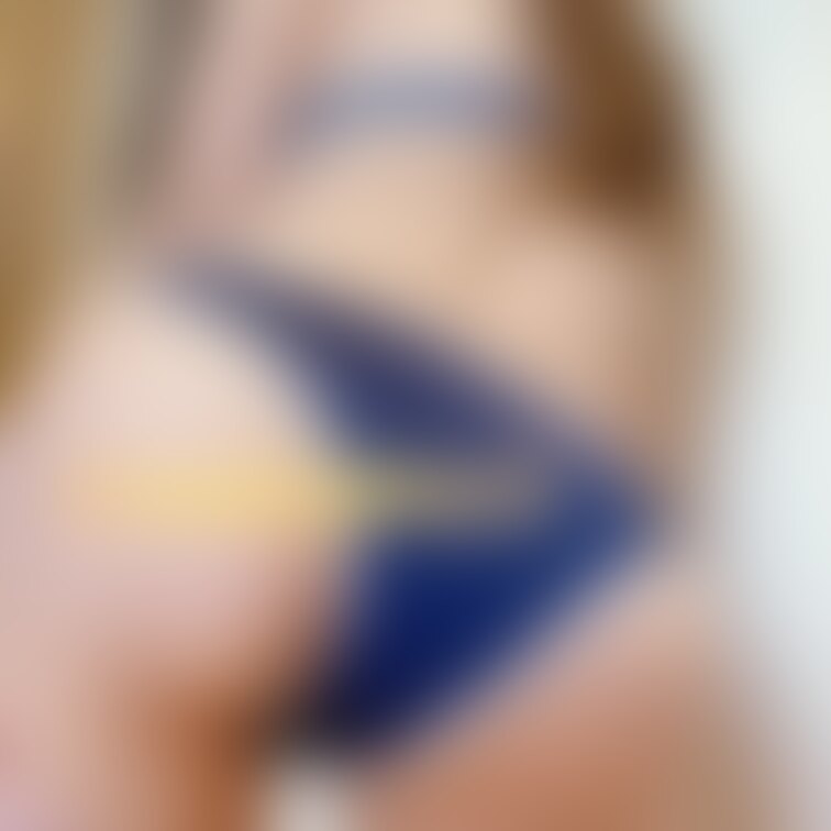🍓Smileぷらん🍓
スク水来てみちゃった🤭💞
冬だけどいいよね?