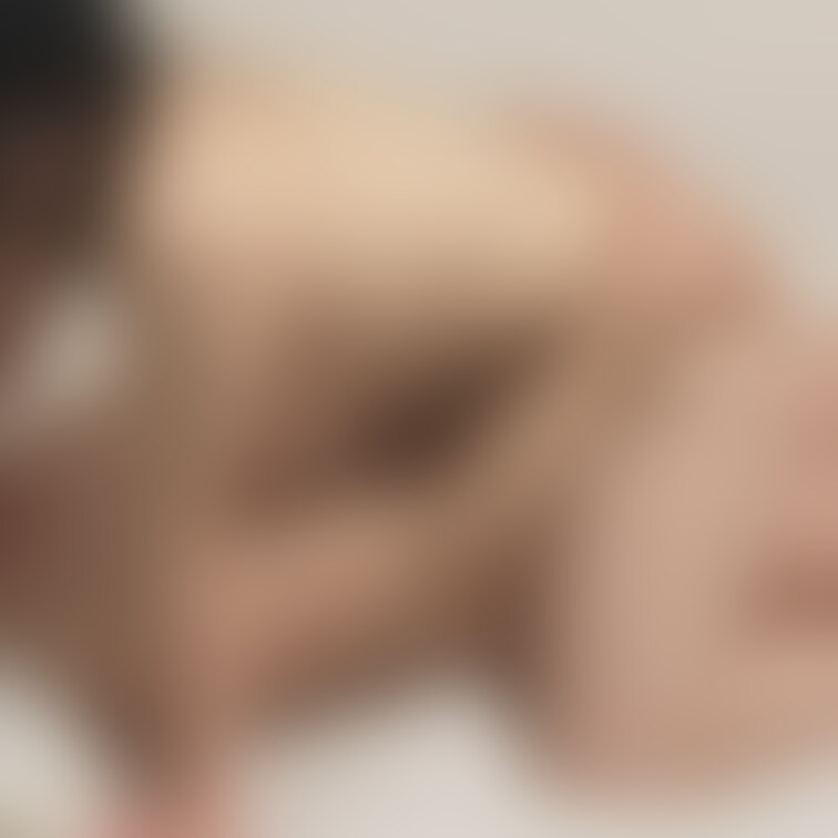 むっちり抱き心地抜群の嫁ちゃんです✨
他人棒セックスの相手を探してます😍