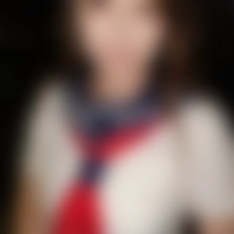 保育士なのにセーラー服！？なさき先生
🍒サクランボ🍒組用の微エロスバージョン👄