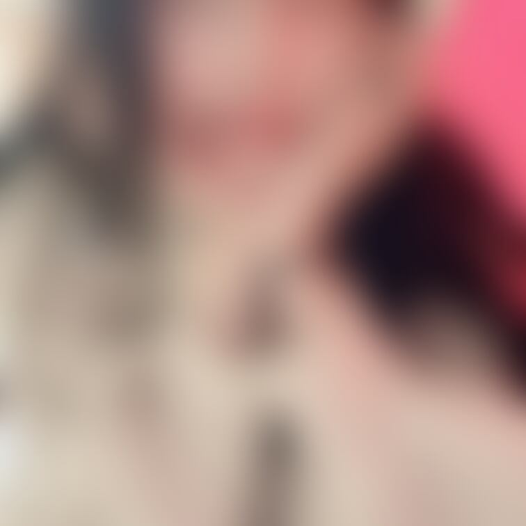 久々自撮りです🥰
また有料オ◯ニーもするから待っててね💕