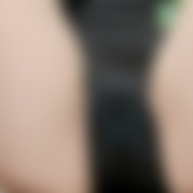 Twitterでたくさんの人に見られてると思うとすぐ濡れちゃうし、コメントでやりとりしてるとみんなえっちだからすぐ触りた