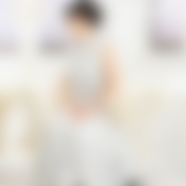 いつもいいね🫶ありがとうございます

覆面監督に撮影していただいた作品を投稿します
ここから段々ヌードになっていき
