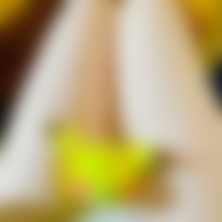 ピカさんを挟む太もも✨