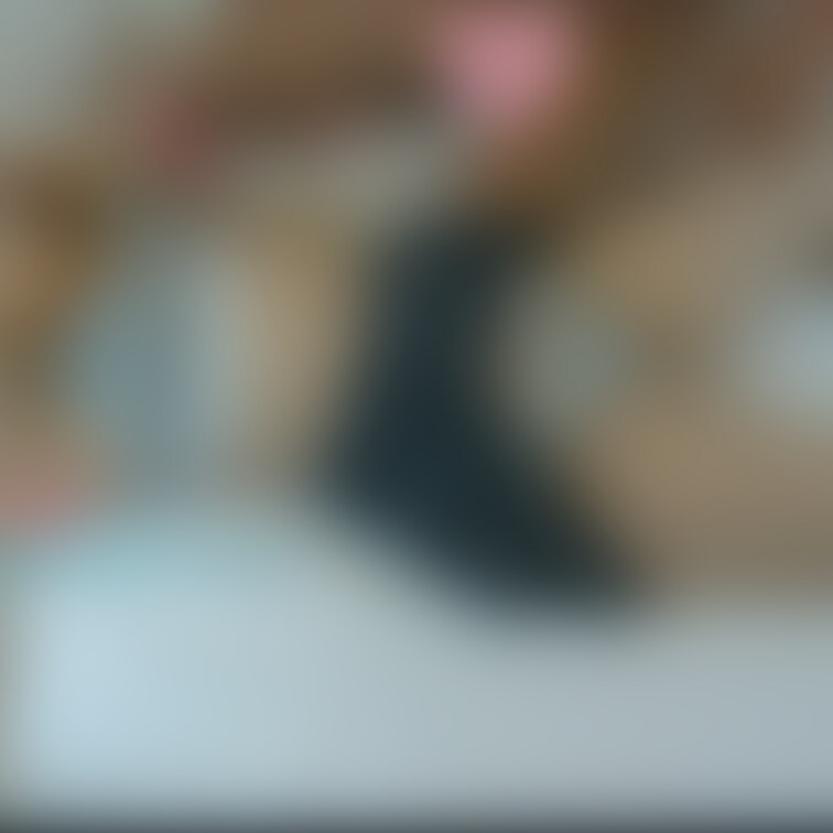 二代目ポニテ○○○の撮影終了〜❣️ 
この○○○の愛液つき下着を動画購入の方抽選で1名の方にプレゼント❣️ 
動画は