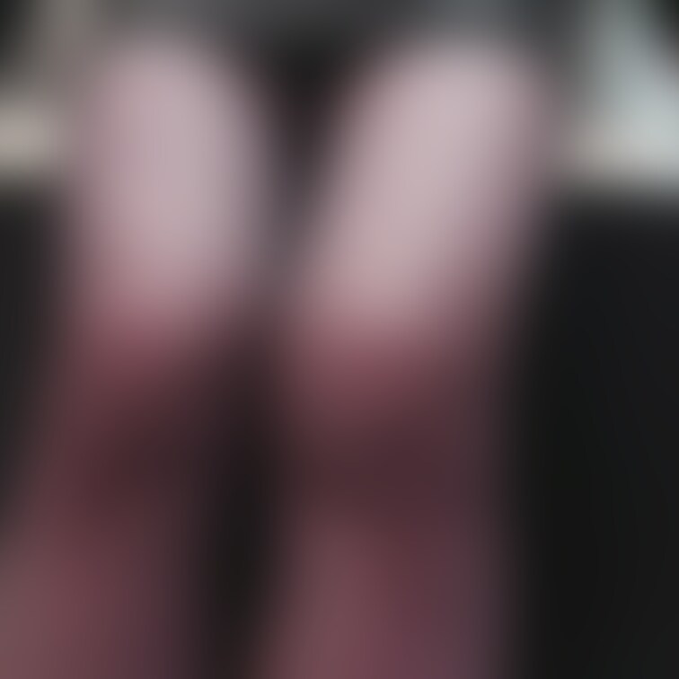 黒ストとミニスカがお好きな男性へ