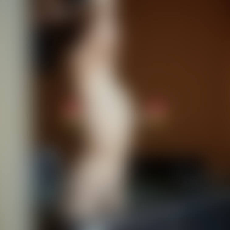 露天風呂Photo第２弾！！
とってもちっぱいだけど綺麗に撮ってもらいました🍑
お尻はぷるんなんだよっ！！