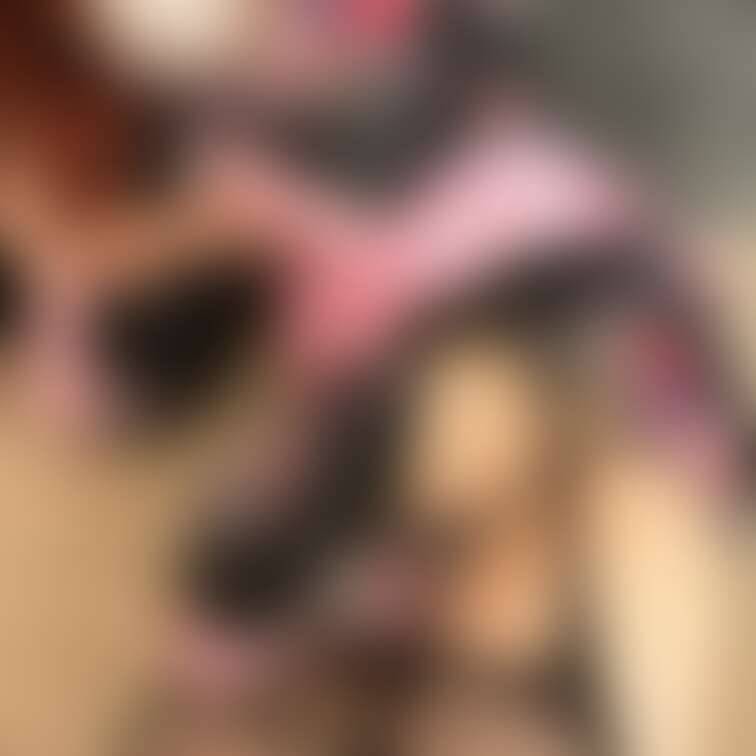お店に来てくださったお○○○さん
撮影用にと素敵な衣装持って
来てくださってありがとうございました😊

間もなく