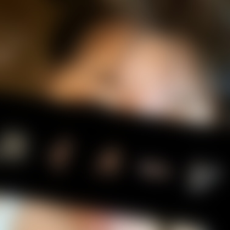 ホワイトクリスマスわず。
Xにて公開した画像の顔公開バージョンを有料にて公開しました!
本当はほかにも公開したい