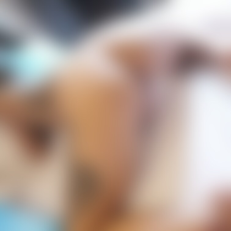 新年1発目の更新はガチ刺青の高身長美女サエちゃん。
エロい尻を突き出してバイブオナニー