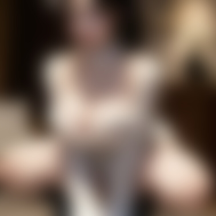 くまさんビキニを着たケモ耳ちゃんのおねだりポーズ画像詰め合わせです！
Xでは見れない彼女たちの姿をぜひご覧ください！
