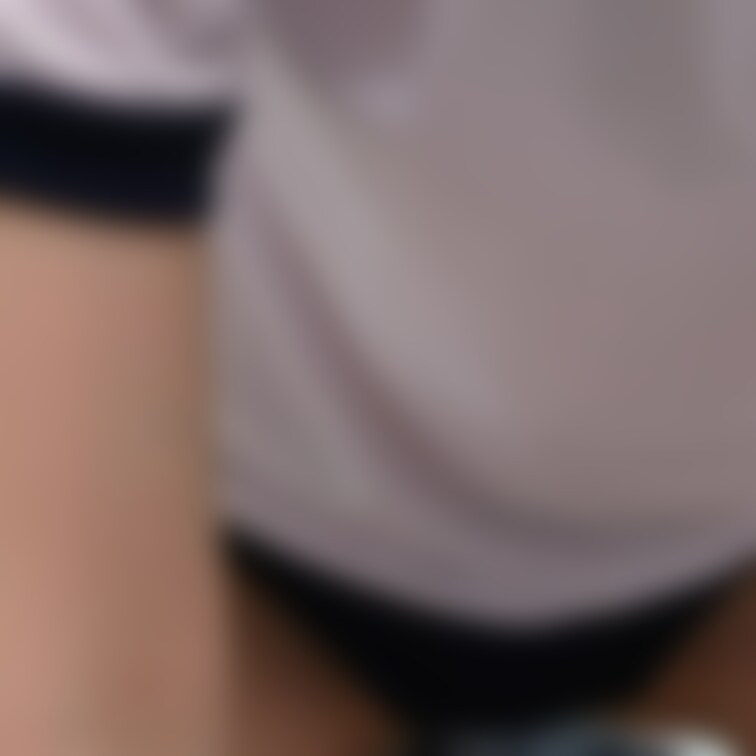 ブルマコスプレ動画の後編を投稿しました🙇‍♀️

足で踏まれたり顔の上に乗られたり...頑張った後は気持ちよくなって