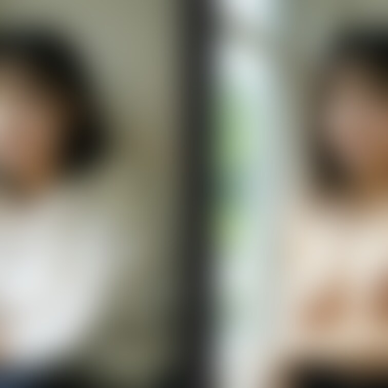 着衣と脱衣の並べた画像です    画像№1446