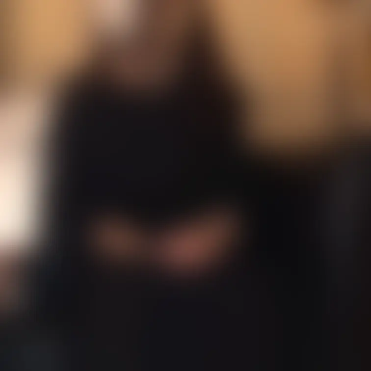 黒髪の清楚系！19歳のみらいちゃん　ソファ編
の動画の切り抜きです🎥

可愛いみらいちゃんをそのままお見せします！