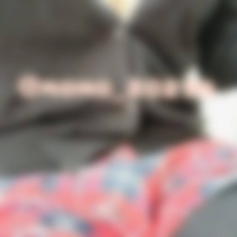 ①制服コスプレおなにーシリーズです(/ω＼*)
えっちな黒タイツと白いTバックをはいてるのを先生に見つかって、えっちな