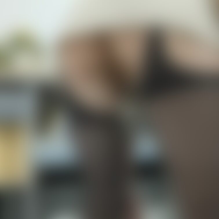 前張りしてたんですけど、はみ出しちゃってました✵
ゾクゾクした方はコメントお待ちしてます。