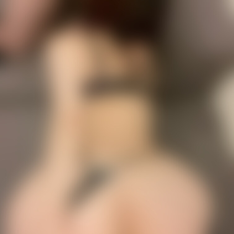 Xの続きです❤️自宅でおじさん2人の他人棒2穴挿入されちゃいました。。しかも生です。。断れなくて。。

💋直接連絡先