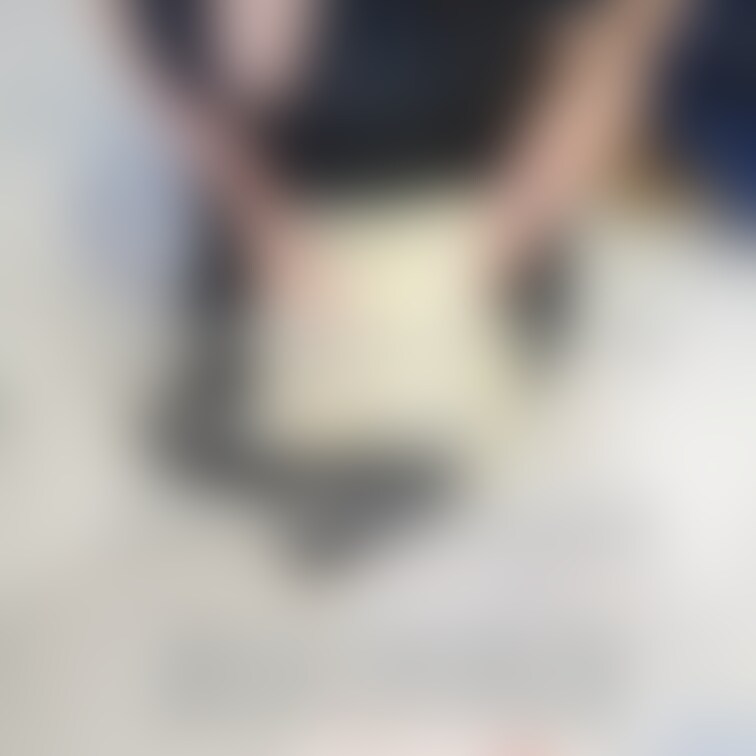 ついさきほど中出ししてきました。暑くて昼間に汗かいたのでシャワー室を借りました。全ておもてなし。身体も拭かせました。古い