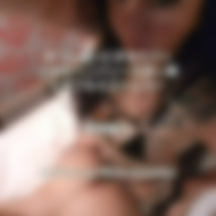 2022年最後にお届けする動画は、四つん這いにさせてバックからペニバン❤らみぃ女王様とのダブルミストレス♥️来年2023