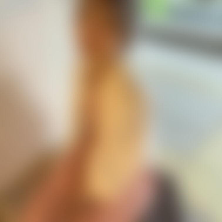 20歳美容系
足跡くっきりサンダルと素足足裏
Twitter投稿分