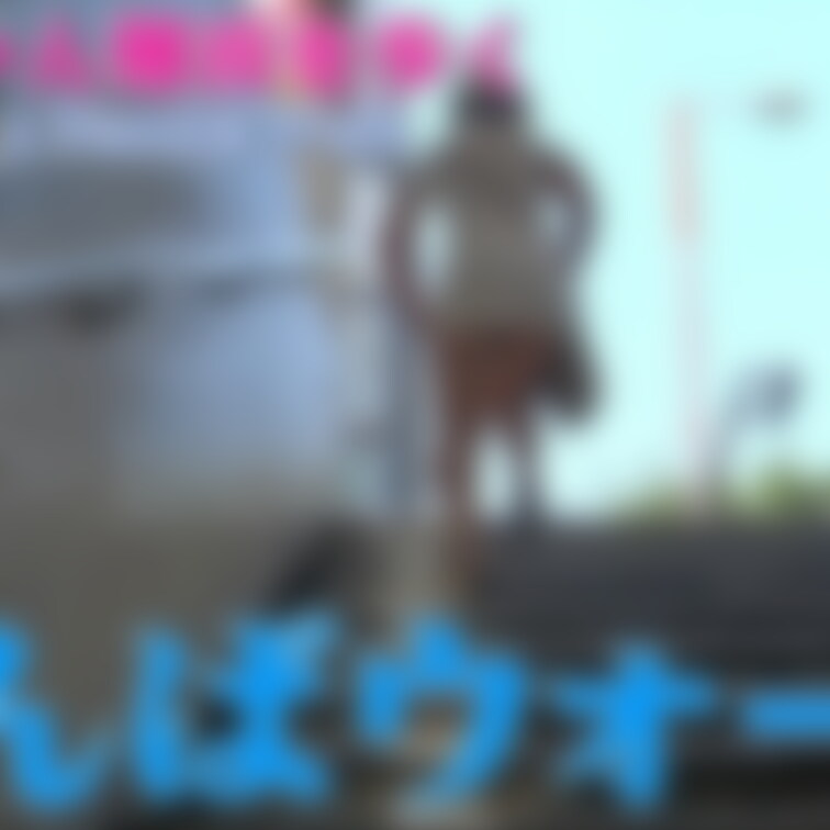 ミニワンピースで、大阪の地下街/なんばウォークを歩きます【Walking in a mini dress in the 