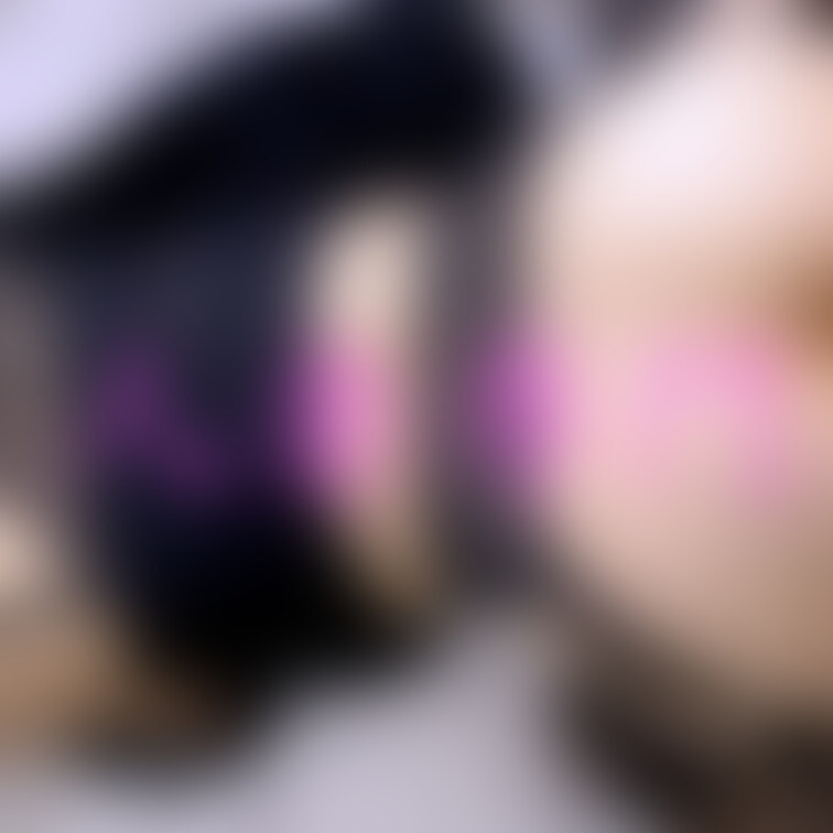 📹ワンコイン動画公開予定の人妻さんのご紹介です　
広報担当の淫乱美人妻 美緒さん
ものすごい美人でスタイルもいいのに