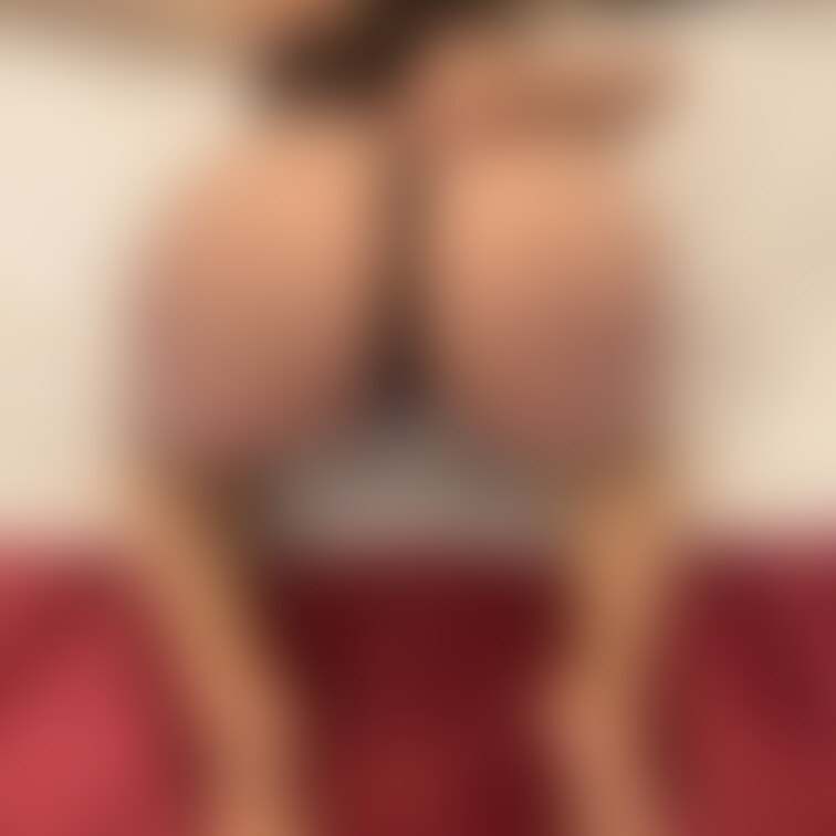 フルバックのパンティ。
この後オナニーして汚しました///
その時の動画はまた後日本垢で。
(https://my