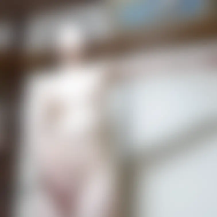 弥生の全裸パーティー兼公開撮影での一コマ。みんなの前で全裸ラジオ体操やってもらいました。体を隠しながらですが、ほぼモロに