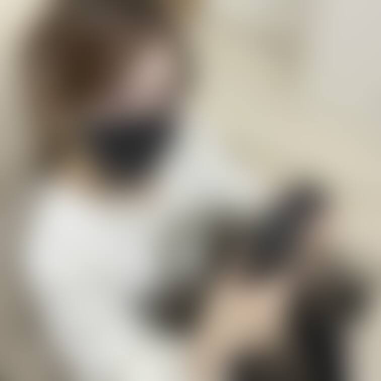 昨日動画撮りました♡
編集します🥰
1枚目の写真は動画のヒントです笑