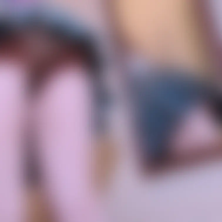 鏡にも映ると2人のパンチラみたいでお得感あるかな?🤭