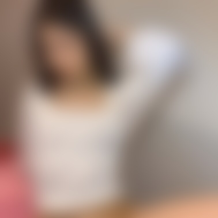 こんばんわ♡
今日はﾉｰﾌﾞﾗだったので、きてた下着がなくてお洋服のせますね♡

このまま今日は、ぽっちさせたくて