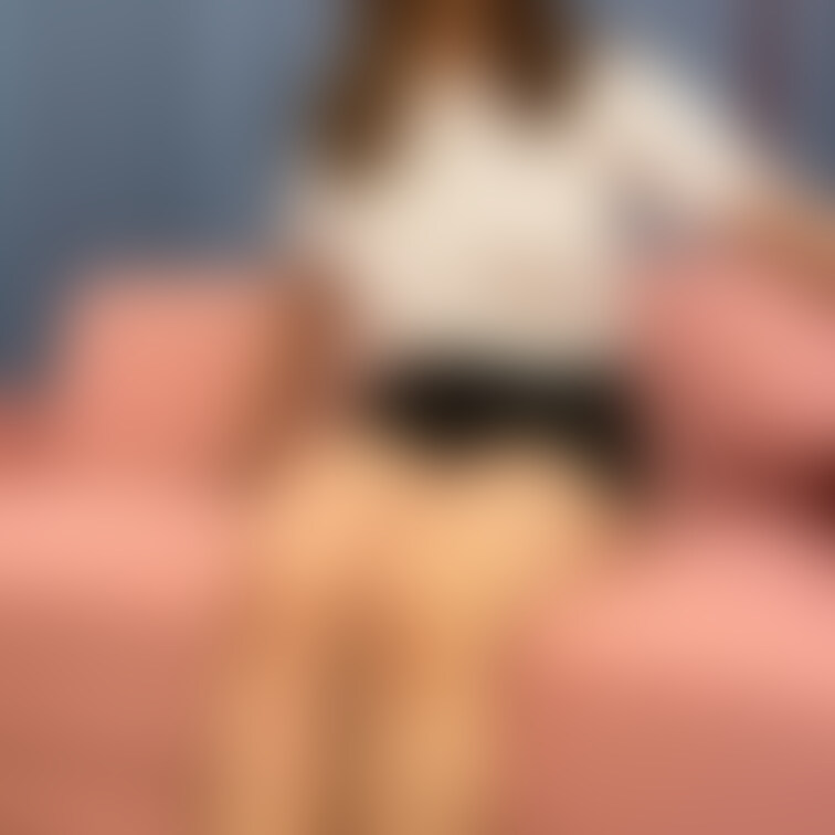 【au】にOLの格好させてみました。
Xやってるのでフォローしてあげてください。@AuWarihen