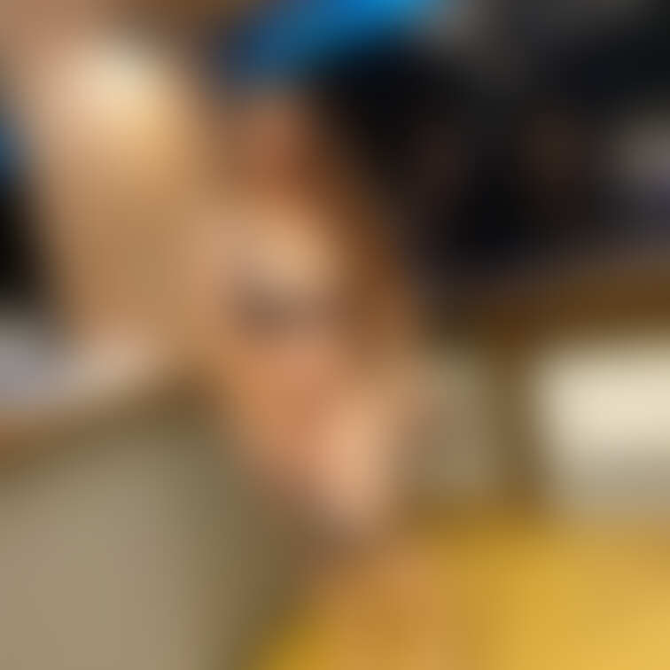 急に男性に呼び出されたときは、あまり時間がないことが多いので、下着を付けずにスウェットとかロングワンピで家を出ることが多