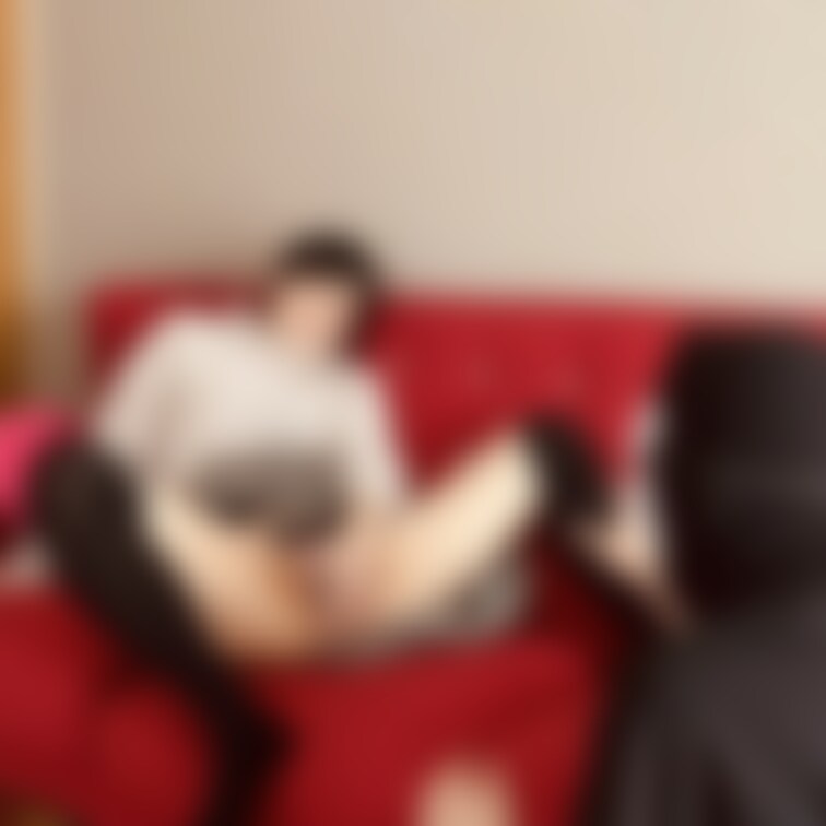 女性経験の殆どない方とのセックスでした。

私の蜜壺を見てとても興奮していました。

きれいだと言って頂けたのが