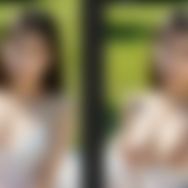 着衣と脱衣を並べた画像です。画像№387